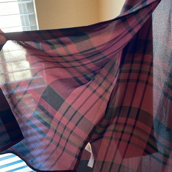 Ann Taylor Factory button down top plaid dark academia preppy workwear holiday - Picture 4 of 5